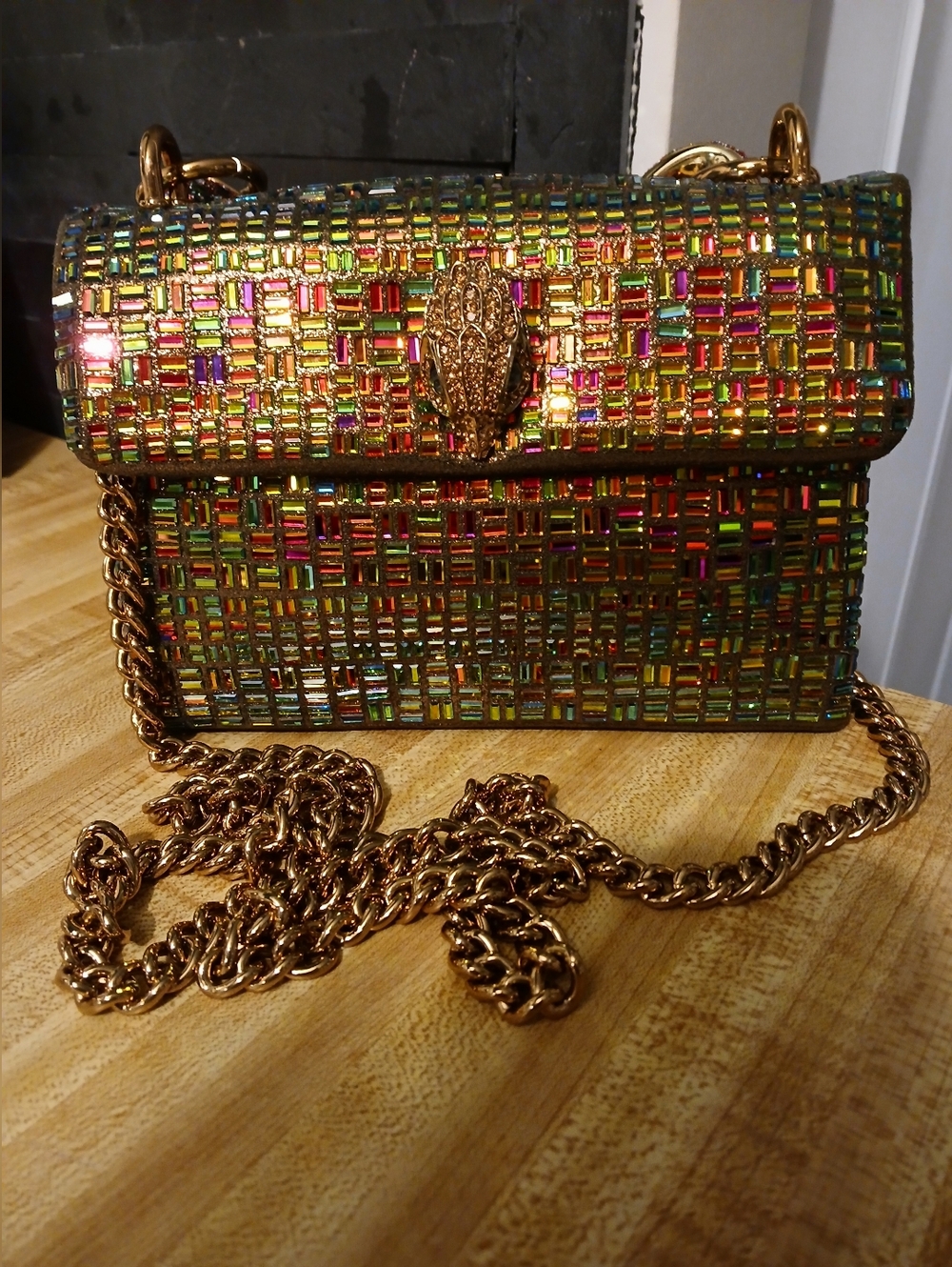 Kurt Geiger NWT Irradescent Rhinestone Kensington W/Gorgeous Handle & Dustbag - Picture 8 of 9